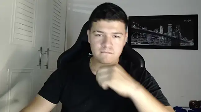 Plug Control online show from 02/13/25, 01:50