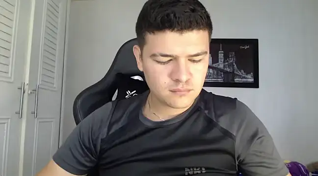 Plug Control online show from 02/12/25, 03:16