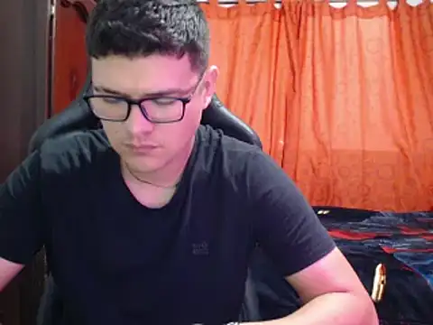 Plug Control online show from 03/11/25, 03:12