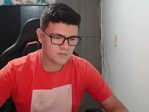 Plug Control online show from 02/27/25, 06:53