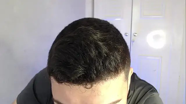 Plug Control online show from 10/16/25, 02:03