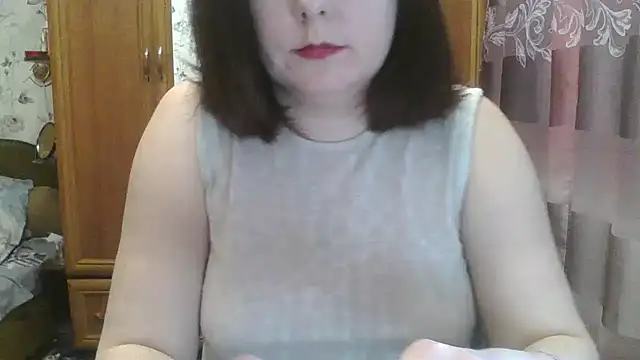 SophieNightAh online show from 03/21/25, 12:17