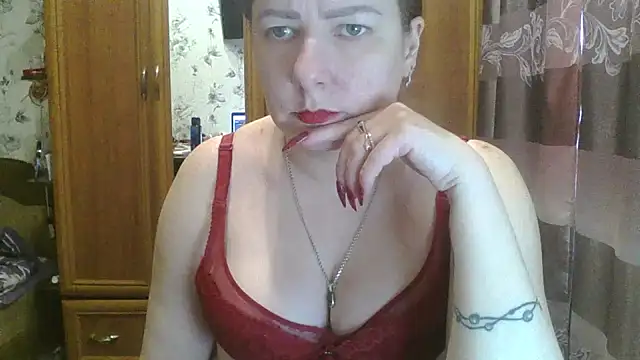 SophieNightAh online show from 02/06/25, 11:20