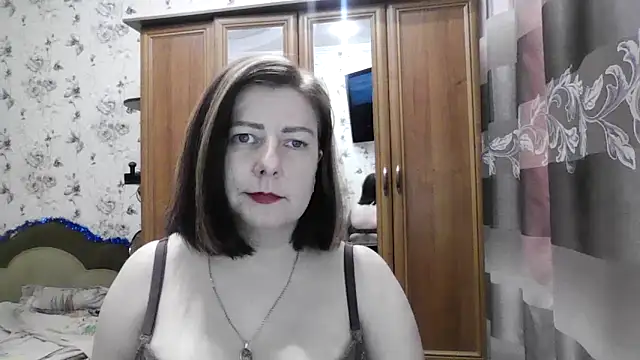 SophieNightAh online show from 01/07/26, 05:29