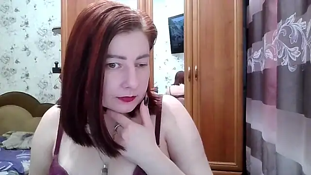 SophieNightAh online show from 02/21/26, 02:08