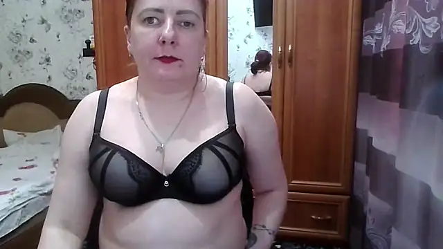 SophieNightAh online show from 02/25/26, 02:39