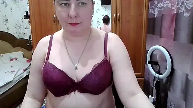 SophieNightAh online show from 03/11/26, 04:34