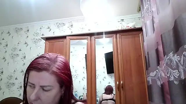 SophieNightAh online show from 04/19/26, 06:10