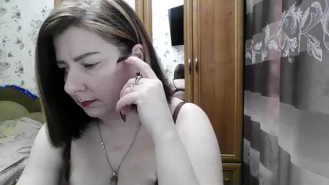 SophieNightAh online show from 01/06/26, 06:01