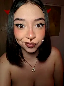 annbones ch online show from 10/30/25, 01:26