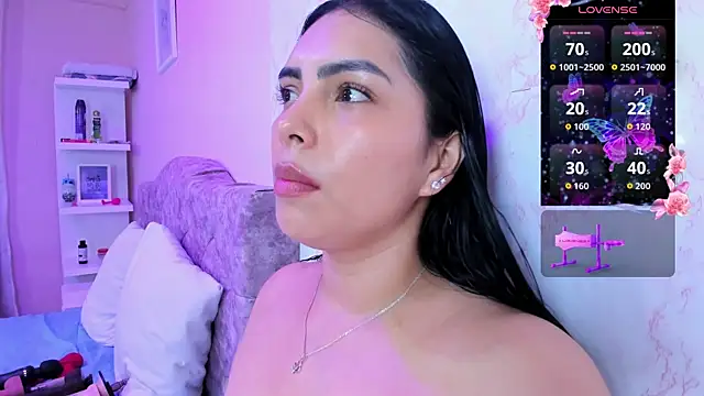 Snapshot of evelinn_belen chatting on 05/09/26, 12:19 evelinn belen online show from 05/09/26, 12:19