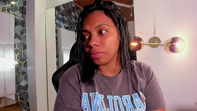 lia mariana online show from 01/11/26, 08:38