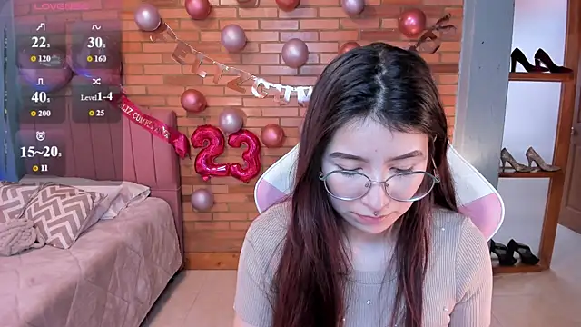 Amy joones online show from 05/11/26, 02:07
