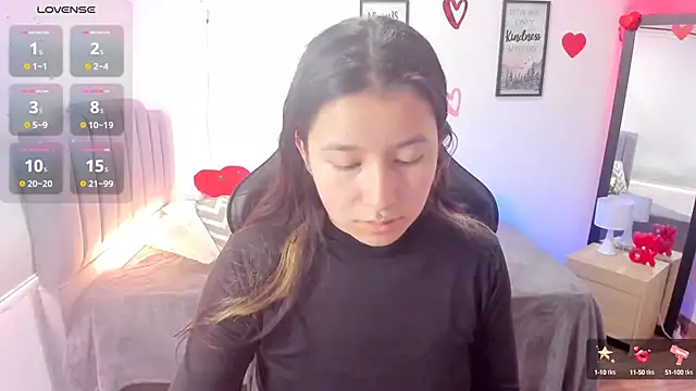 Snapshot of Amy_joones chatting on 02/22/25, 01:57 Amy joones online show from 02/22/25, 01:57