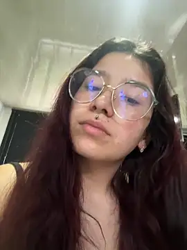 Amy joones online show from 05/18/26, 04:12