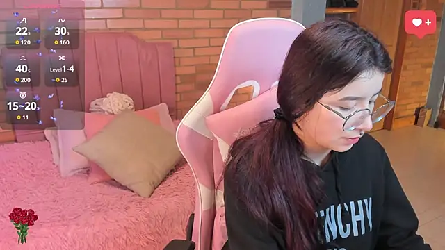 Amy joones online show from 07/15/26, 11:06
