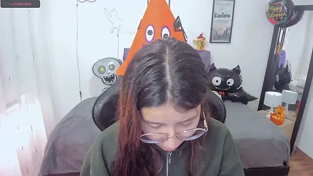 Amy joones online show from 10/29/25, 12:48