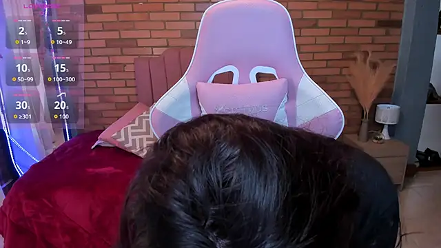 Amy joones online show from 06/05/26, 12:33