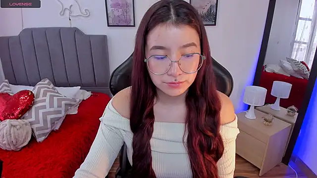 Snapshot of Amy_joones chatting on 02/05/26, 12:23 Amy joones online show from 02/05/26, 12:23