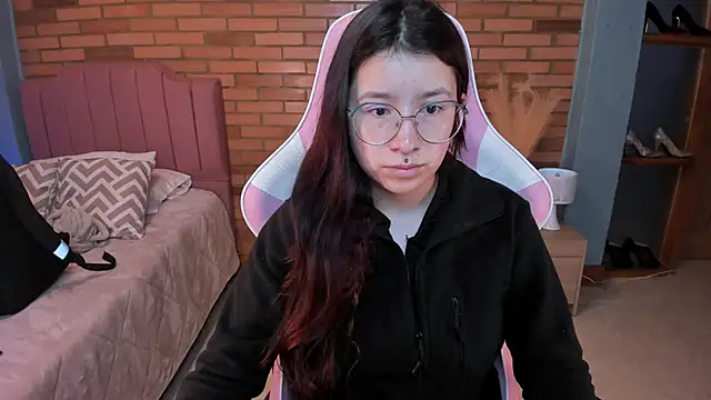 Amy joones online show from 05/07/26, 11:13