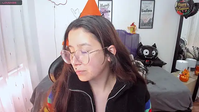 Amy joones online show from 10/24/25, 12:48