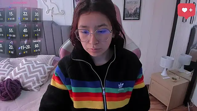 Snapshot of Amy_joones chatting on 01/19/26, 12:20 Amy joones online show from 01/19/26, 12:20