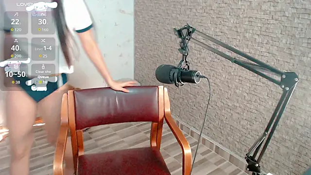 emma unu online show from 05/15/26, 02:42
