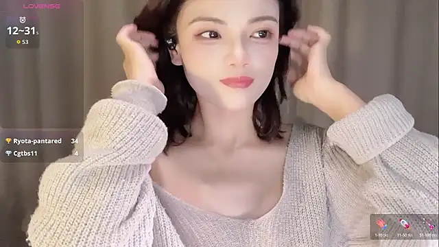 --xixi-- online show from 12/21/25, 04:30