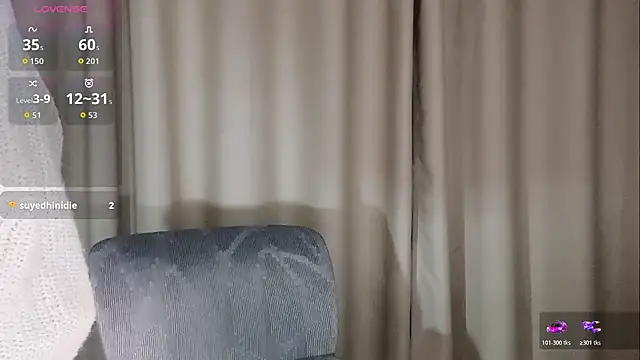 --xixi-- online show from 11/09/25, 09:52