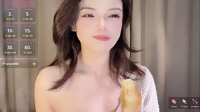 --xixi-- online show from 04/03/26, 09:54