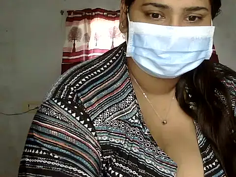 cutelady65 online show from 09/21/25, 09:36