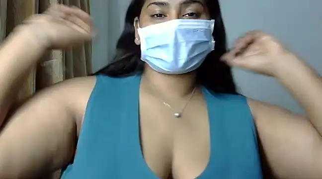 cutelady65 online show from 12/04/24, 02:20