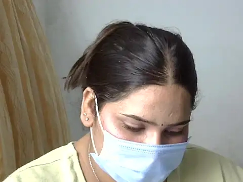 Snapshot of cutelady65 chatting on 02/15/26, 02:49 cutelady65 online show from 02/15/26, 02:49