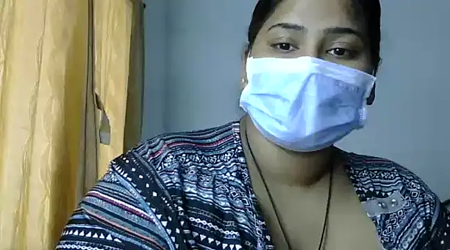 cutelady65 online show from 02/18/25, 06:04