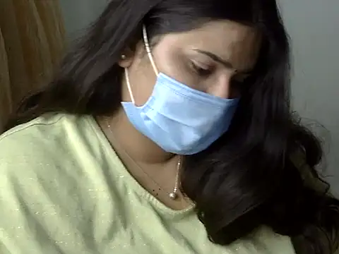 Snapshot of cutelady65 chatting on 03/07/26, 06:24 cutelady65 online show from 03/07/26, 06:24