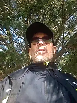 Snapshot of MadProfessor chatting on 03/07/25, 10:24 MadProfessor online show from 03/07/25, 10:24