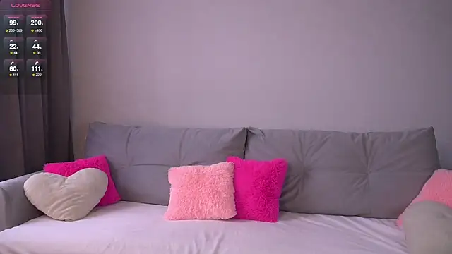Arielgrace online show from 06/12/26, 08:01