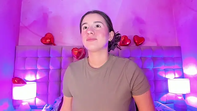 LanaHerondale online show from 02/23/25, 03:24