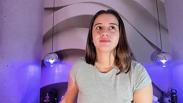 LanaHerondale online show from 03/05/25, 08:43