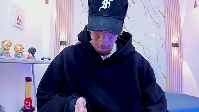 Nikolay Gregori online show from 02/04/26, 03:56