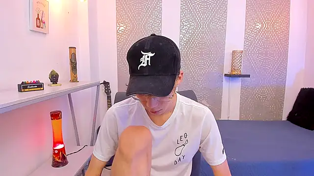 Nikolay Gregori online show from 12/03/25, 05:08