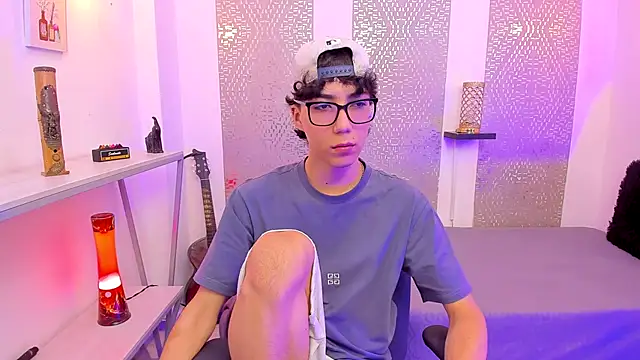 Nikolay Gregori online show from 10/08/25, 04:25