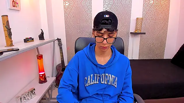 Nikolay Gregori online show from 10/02/25, 05:55