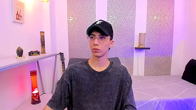 Nikolay Gregori online show from 12/04/25, 04:22