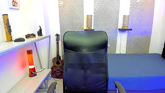 Nikolay Gregori online show from 10/05/25, 04:25