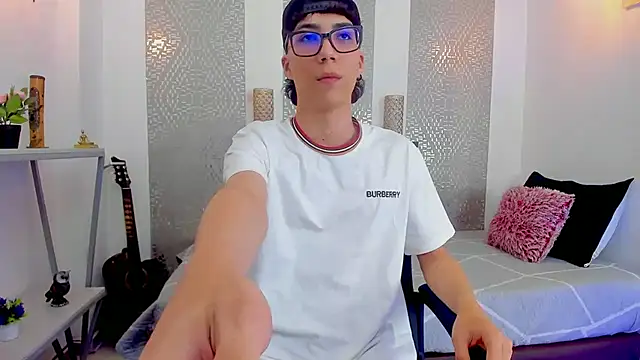 Nikolay Gregori online show from 03/09/25, 07:56