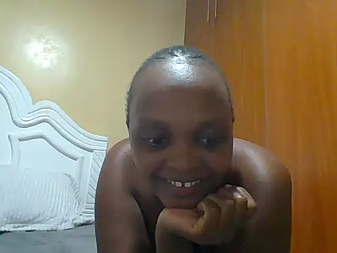 Snapshot of Sexxy-Shie chatting on 06/25/26, 08:47 Sexxy-Shie online show from 06/25/26, 08:47