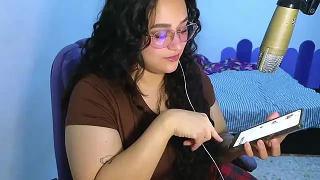 Luciernaga18 online show from 04/02/26, 11:44