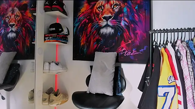 Snapshot of Pantera_black_21 chatting on 11/22/25, 07:13 Pantera black 21 online show from 11/22/25, 07:13