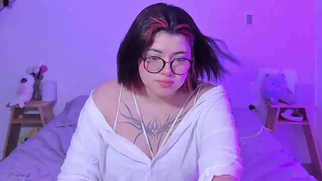 Snapshot of Gaby_Danna chatting on 02/21/25, 07:23 Gaby Danna online show from 02/21/25, 07:23